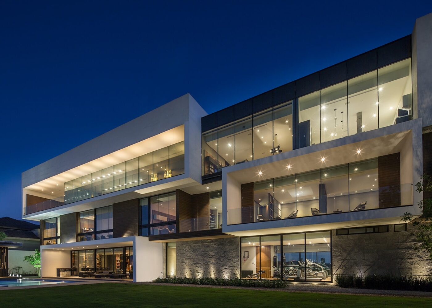 Contemporary residential architecture
